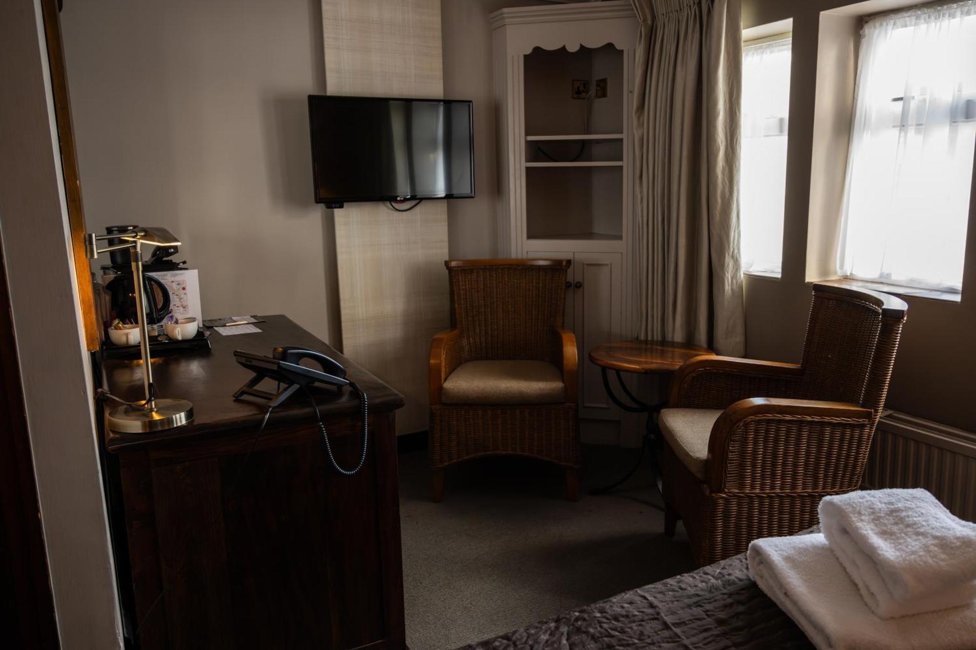 Pennine Manor Hotel Huddersfield